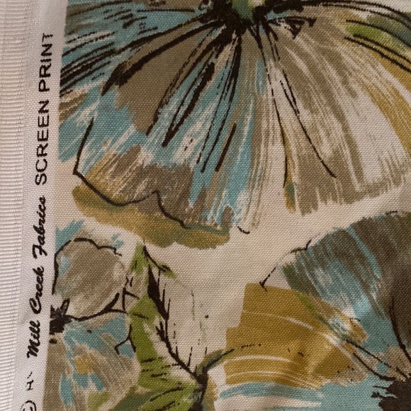 VINTAGE 3 yd Mill Creek Fabric Porzio Floral  Indoor/Outdoor Upholstery Cushions - Picture 3 of 6